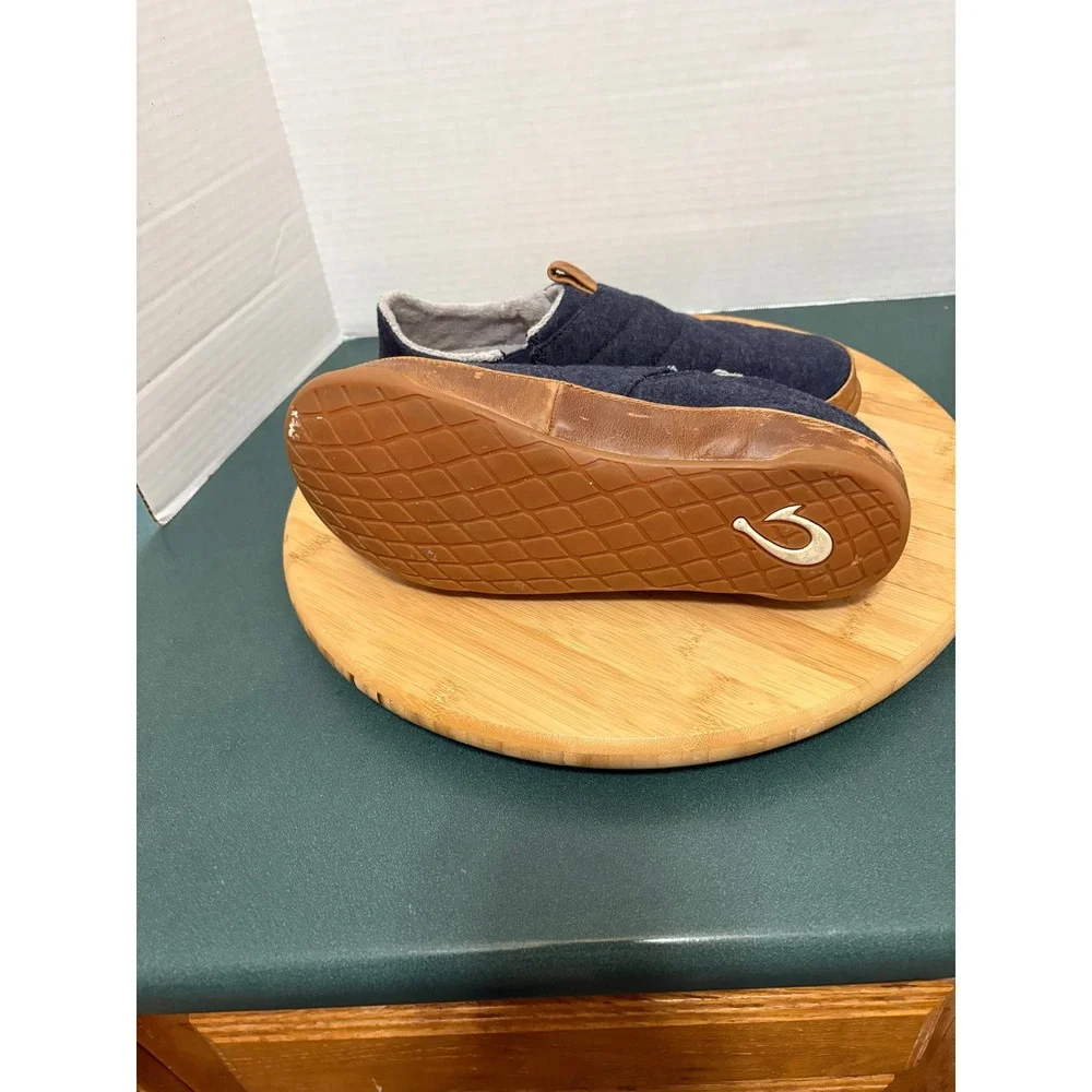 OluKai Men's‎ Navy Blue Puffer Slippers Mules Indoor Outdoor Size M9
